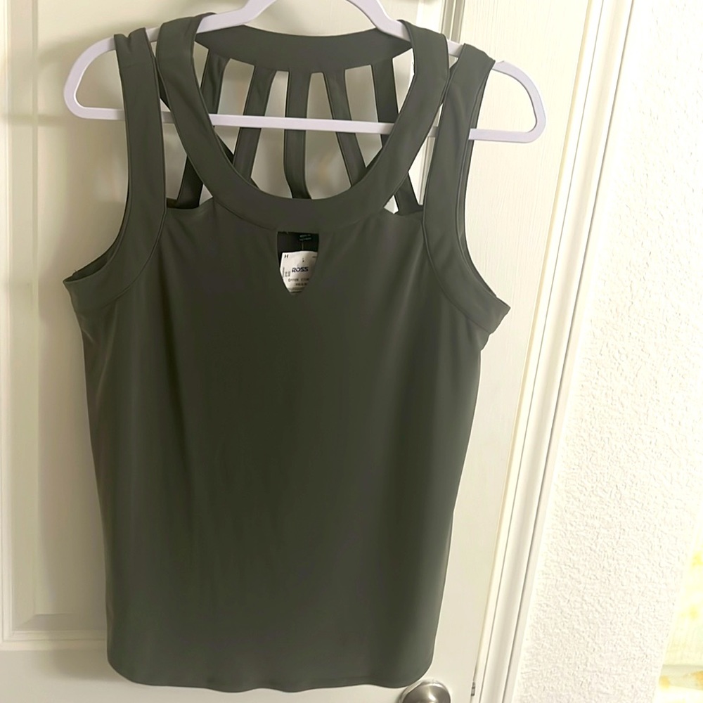 Cute strappy sleeveless olive top! NWT
